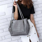 Women Crocodile Pattern Oil Wax Handbag Bucket Bag